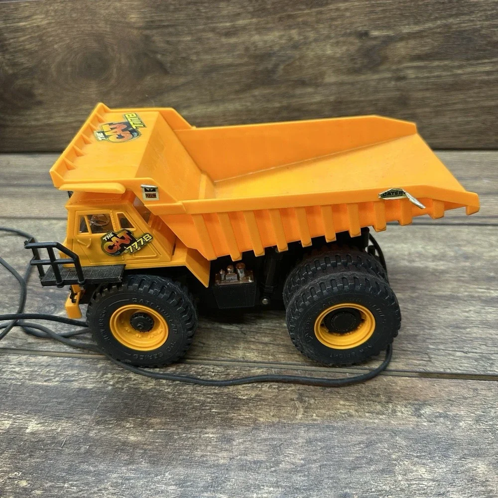 1987‎ The Cat 777b Remote Control